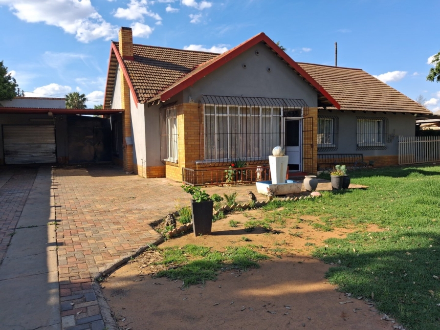 3 Bedroom Property for Sale in Stilfontein Ext 2 North West